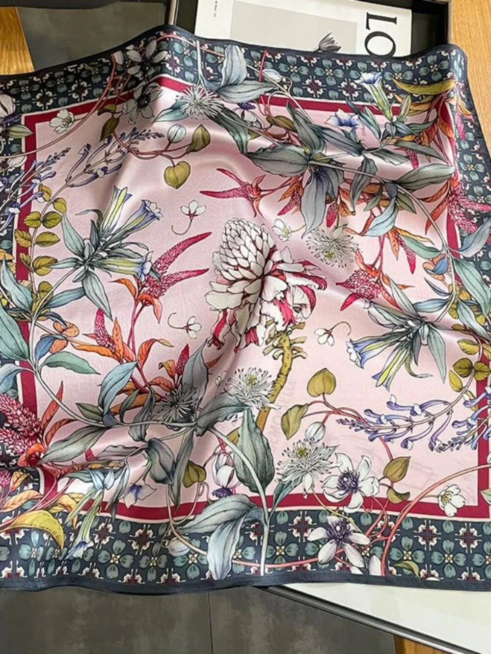 100% Pure Mulberry Silk 26